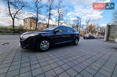 Универсал Renault Megane 2010 в 