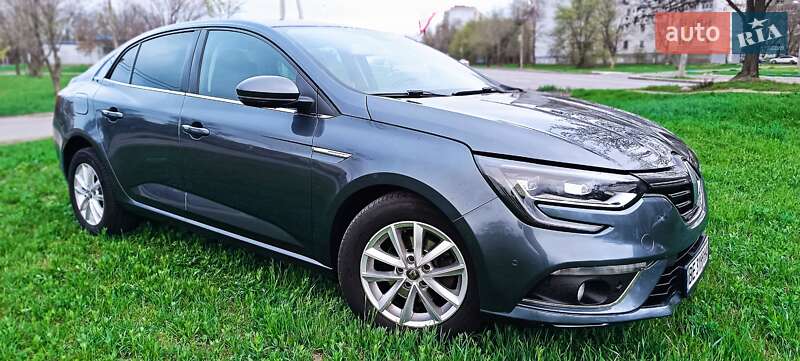 Седан Renault Megane 2019 в 
