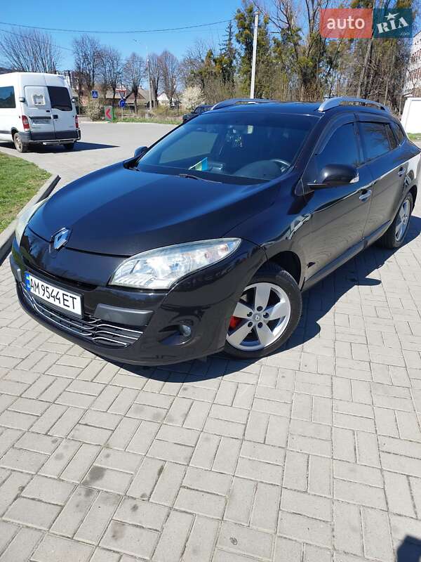 Универсал Renault Megane 2010 в 