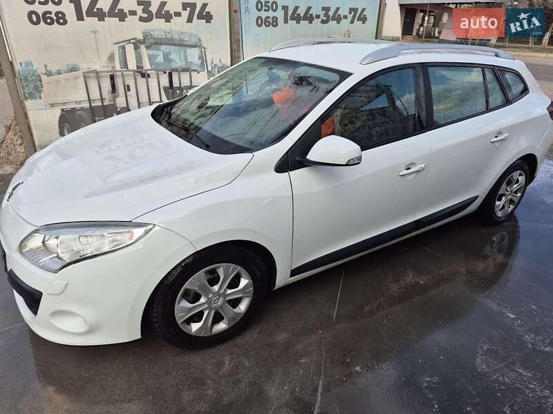 Універсал Renault Megane 2011 в Харкові