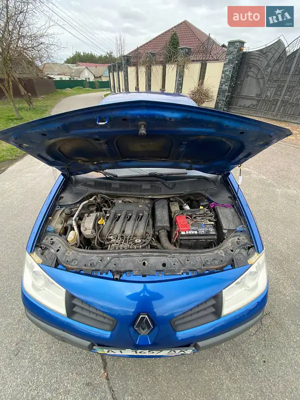Хетчбек Renault Megane 2006 в 