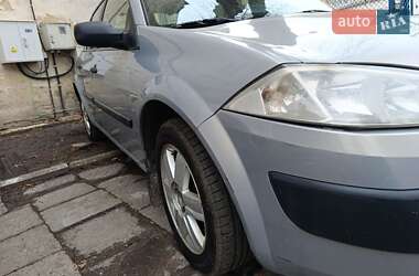 Седан Renault Megane 2004 в 