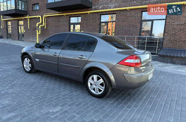 Седан Renault Megane 2005 в 