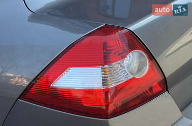 Седан Renault Megane 2005 в 