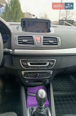 Хэтчбек Renault Megane 2009 в 