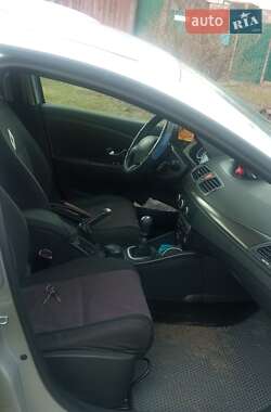 Универсал Renault Megane 2011 в 