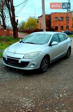 Универсал Renault Megane 2010 в 