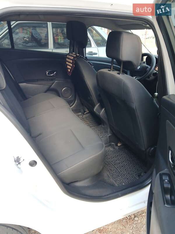 Універсал Renault Megane 2015 в Дніпрі