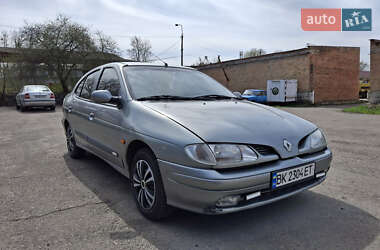 Седан Renault Megane 1999 в 