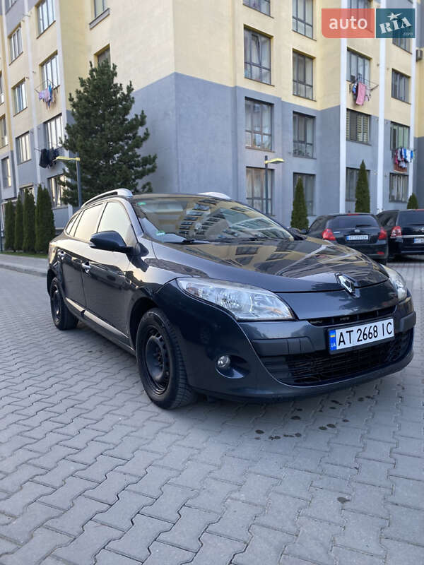 Універсал Renault Megane 2011 в Івано-Франківську