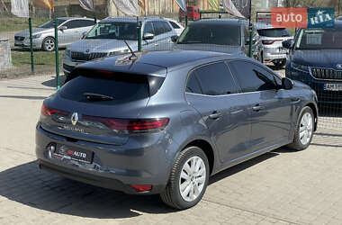 Хэтчбек Renault Megane 2021 в 