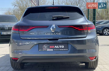 Хэтчбек Renault Megane 2021 в 