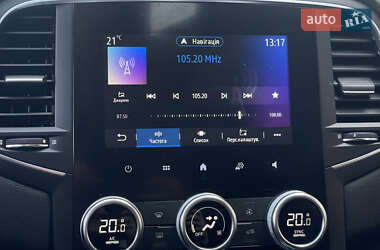 Хэтчбек Renault Megane 2021 в 