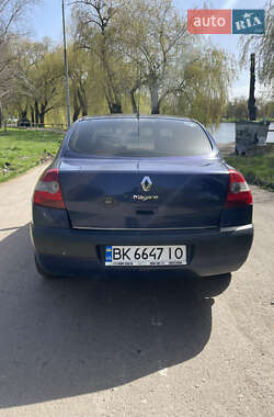 Седан Renault Megane 2005 в 