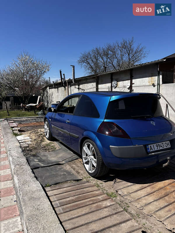 Купе Renault Megane 2003 в Ватутино