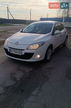 Хэтчбек Renault Megane 2011 в 