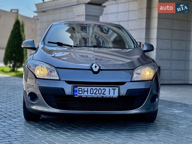 Хэтчбек Renault Megane 2010 в Одессе