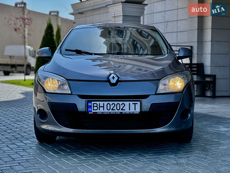 Хэтчбек Renault Megane 2010 в Одессе
