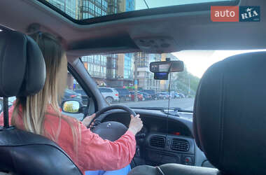 Хэтчбек Renault Megane 2002 в Черновцах