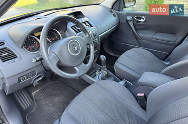 Универсал Renault Megane 2006 в  фото 17 Универсал Renault Megane 2006 в