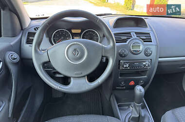 Универсал Renault Megane 2006 в  фото 24 Универсал Renault Megane 2006 в