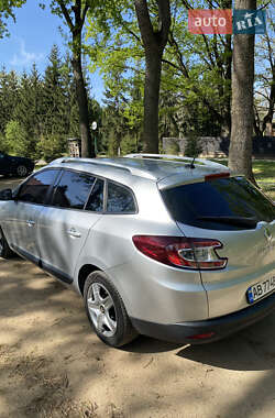 Универсал Renault Megane 2011 в 
