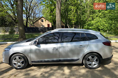 Универсал Renault Megane 2011 в 
