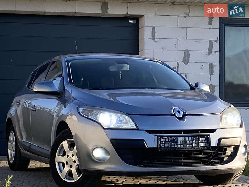 Хетчбек Renault Megane 2010 в Дніпрі
