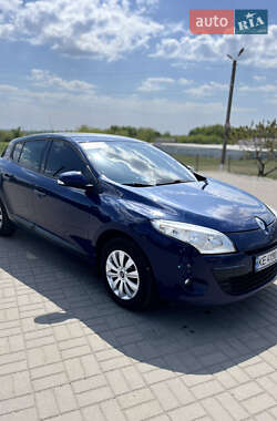 Хетчбек Renault Megane 2008 в 