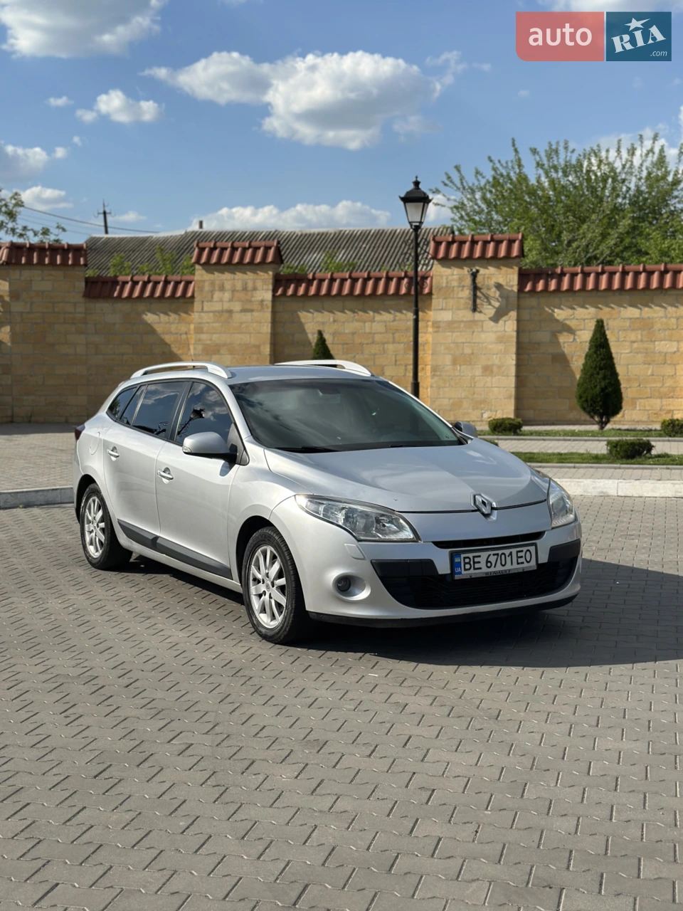 2010 Renault Megane - мініатюра 38