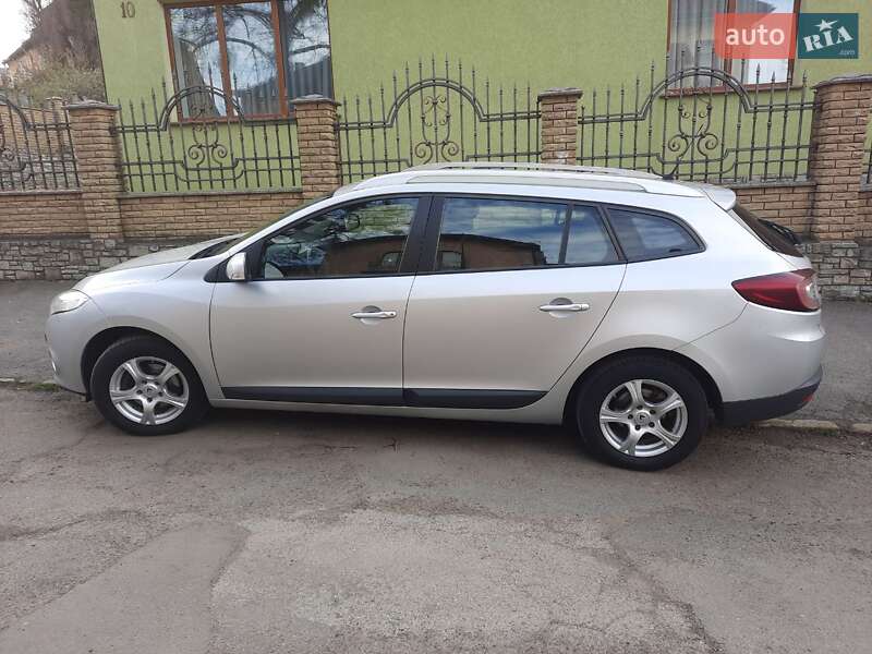 Универсал Renault Megane 2012 в Черновцах