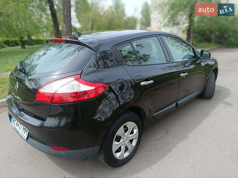 Хэтчбек Renault Megane 2009 в Кривом Роге