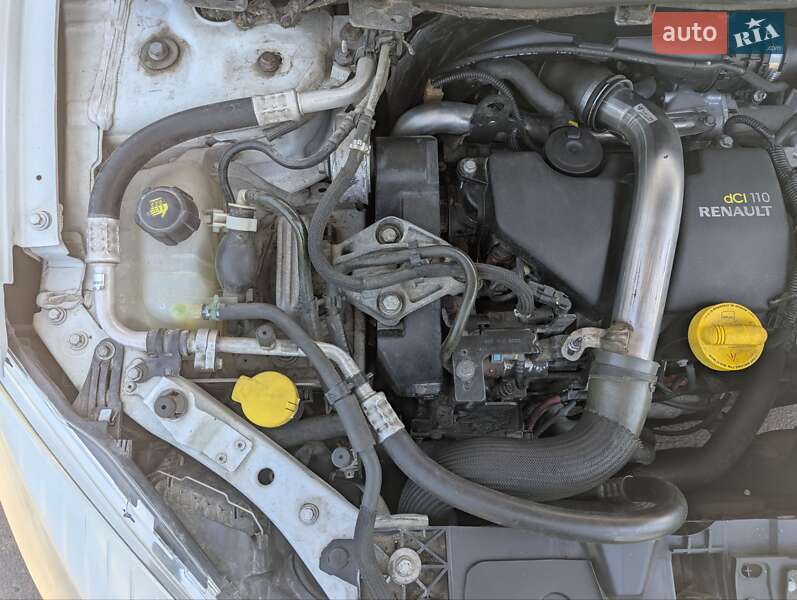 Хэтчбек Renault Megane 2011 в Ровно фото 16 Хэтчбек Renault Megane 2011 в Ровно