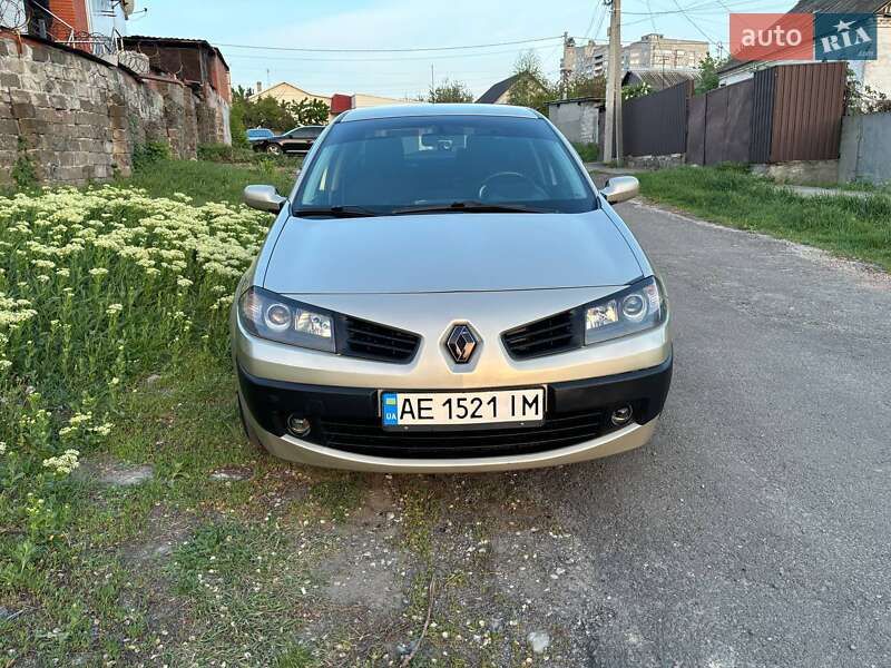 Седан Renault Megane 2008 в Днепре
