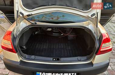 Седан Renault Megane 2008 в 