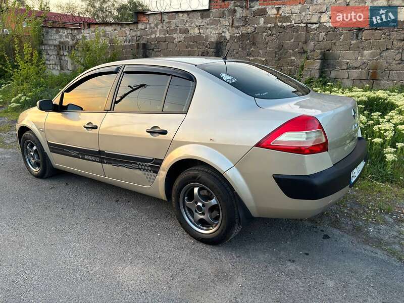 Седан Renault Megane 2008 в Днепре