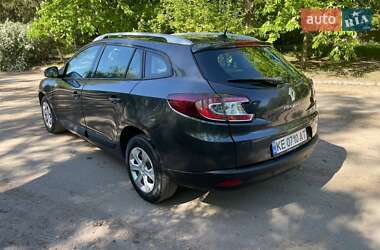 Универсал Renault Megane 2011 в 