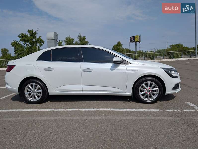 Седан Renault Megane 2020 в Киеве