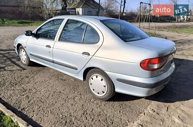 Седан Renault Megane 2003 в 