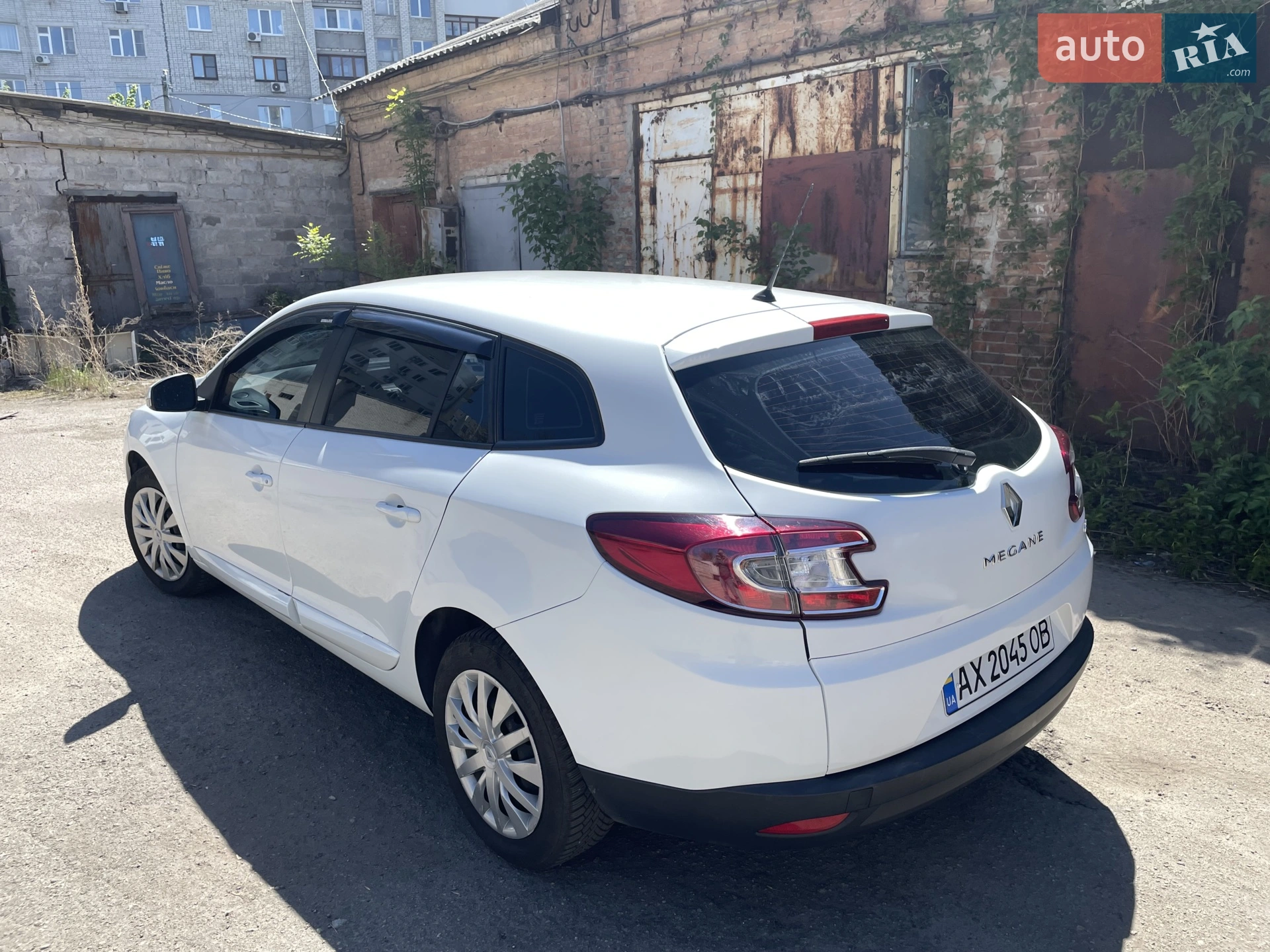 2014 Renault Megane - мініатюра 9
