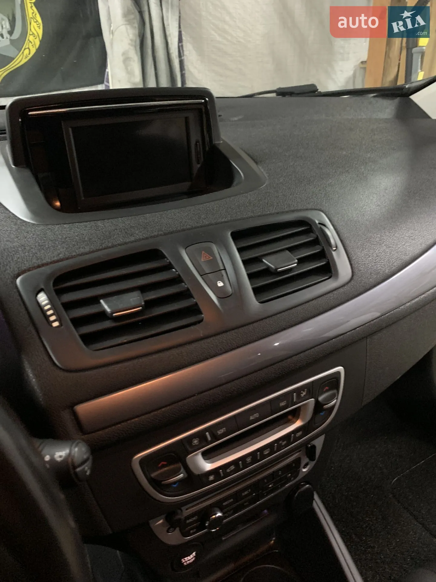 2014 Renault Megane - мініатюра 12