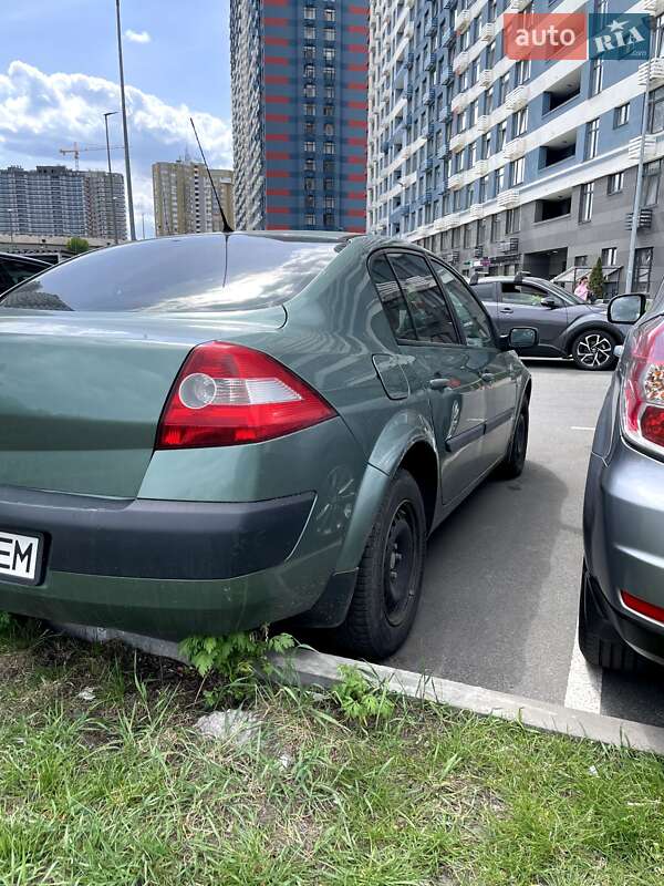 Седан Renault Megane 2004 в Киеве фото 5 Седан Renault Megane 2004 в Киеве
