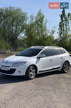 Универсал Renault Megane 2011 в Тысменице