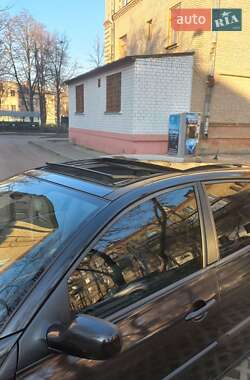 Хетчбек Renault Megane 2004 в 