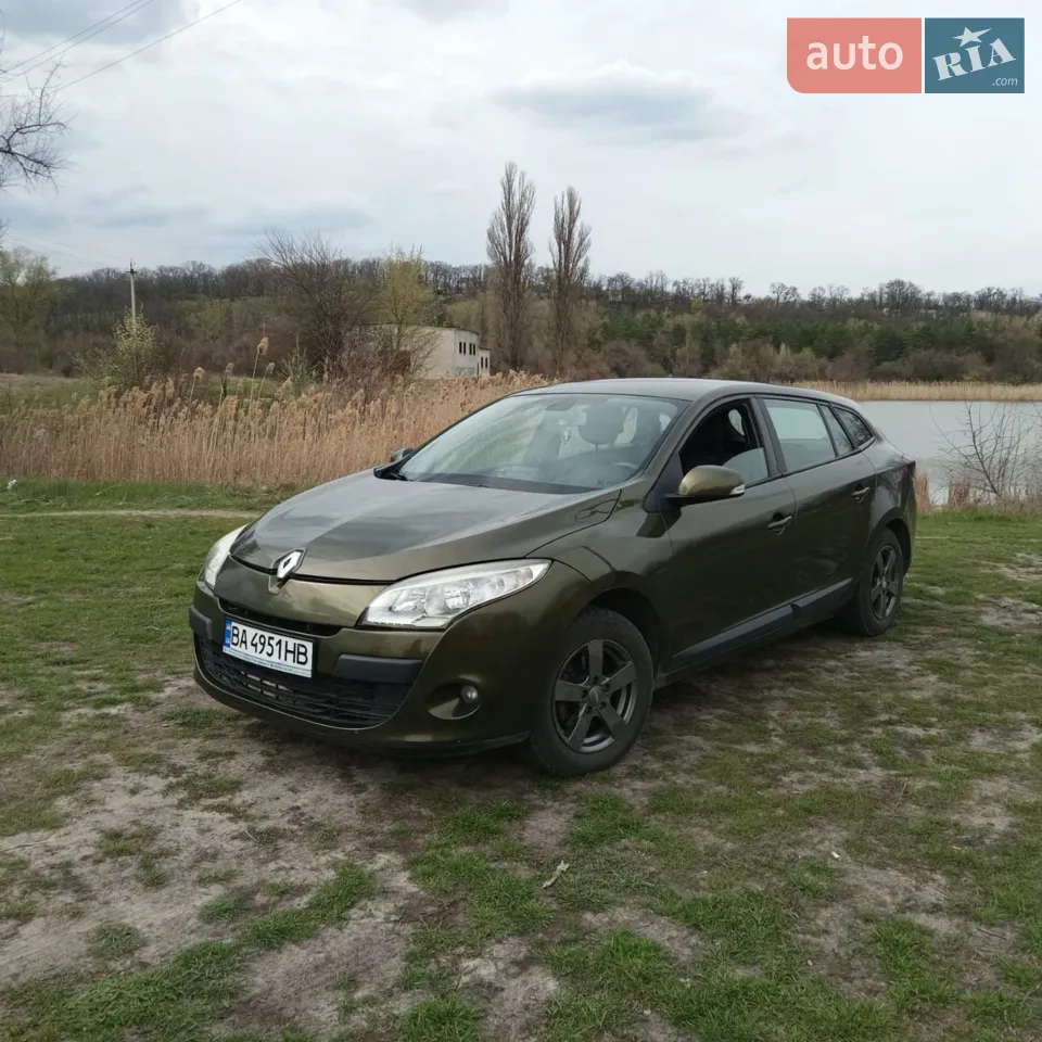 2010 Renault Megane - мініатюра 14