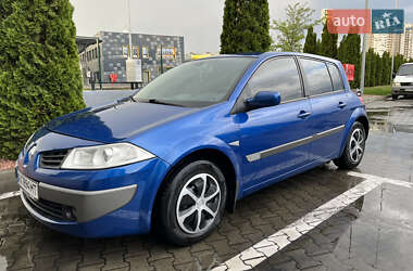 Хетчбек Renault Megane 2006 в 