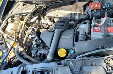 Хэтчбек Renault Megane 2012 в 