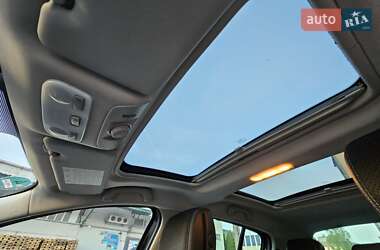 Хэтчбек Renault Megane 2010 в 