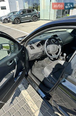 Хэтчбек Renault Megane 2008 в 