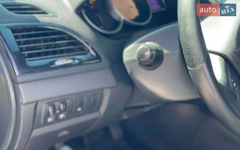 Універсал Renault Megane 2010 в Чернівцях
